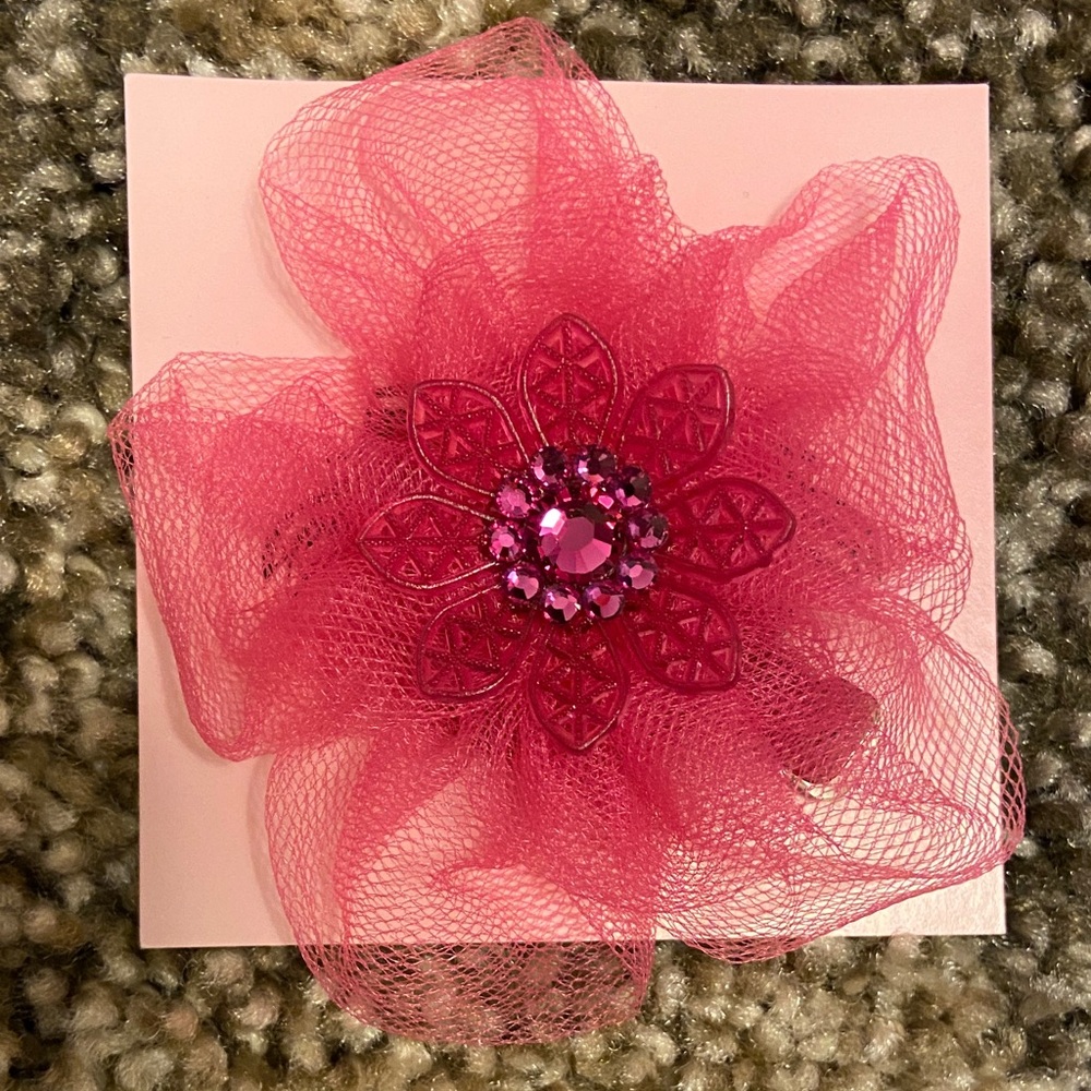 TT Swarovski crystal tulle hair barrette clip